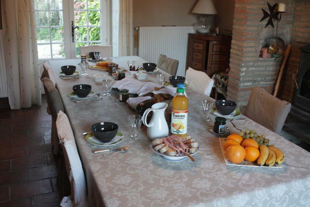 Presbytere De Jonquiere Bed & Breakfast Lavaur  Dış mekan fotoğraf